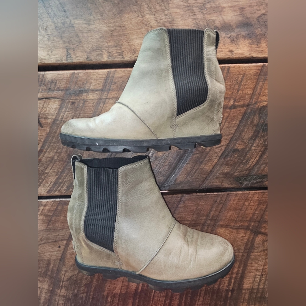 Sorel Joan of Arctic Chelsea Wedge Boots